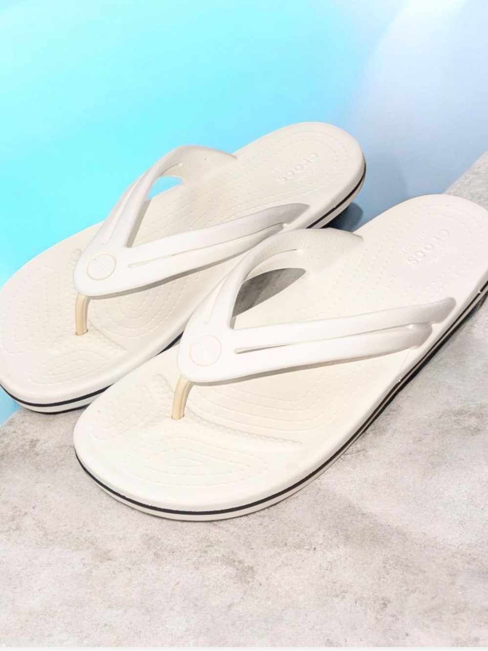 CROCS ICONIC COMFORT CROCBANDS WOMEN’s flip lops shoes size 9